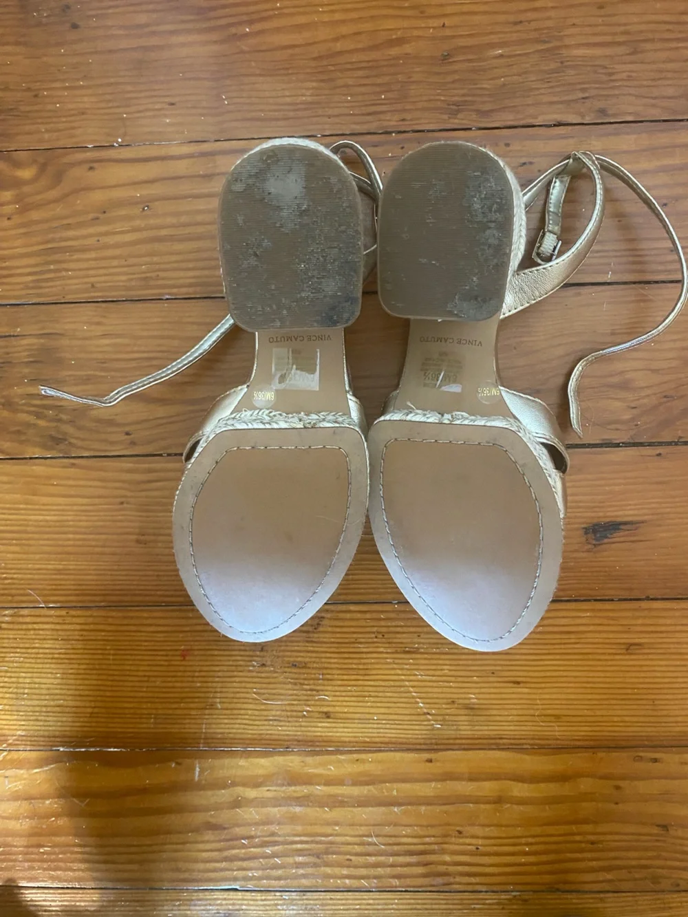 Vince Camuto Metallic Gold Espadrille Wedge Sandals size 6